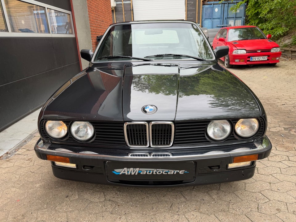 BMW 325i 2,5 Cabriolet 2d