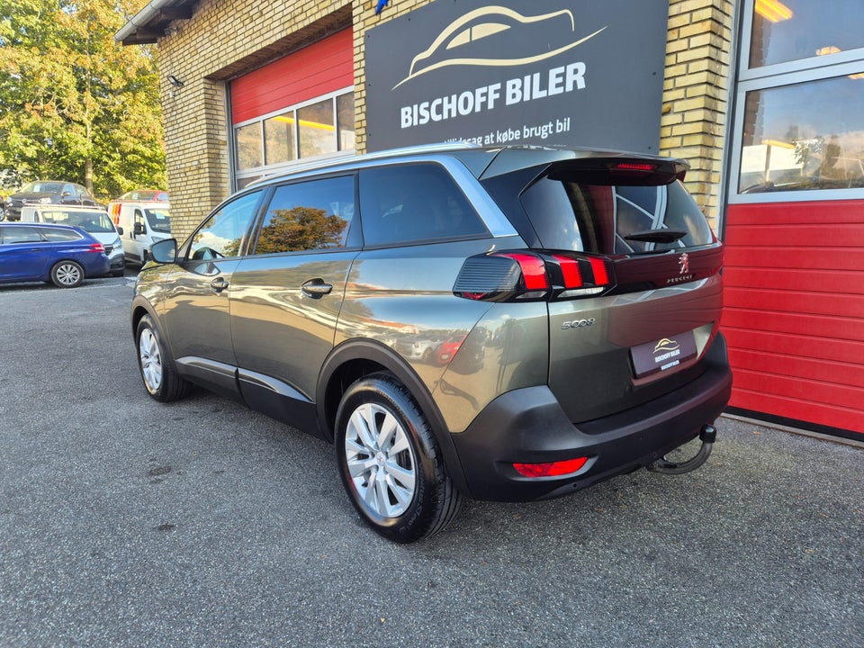 Peugeot 5008 1,2 e-THP 130 Active 7prs 5d