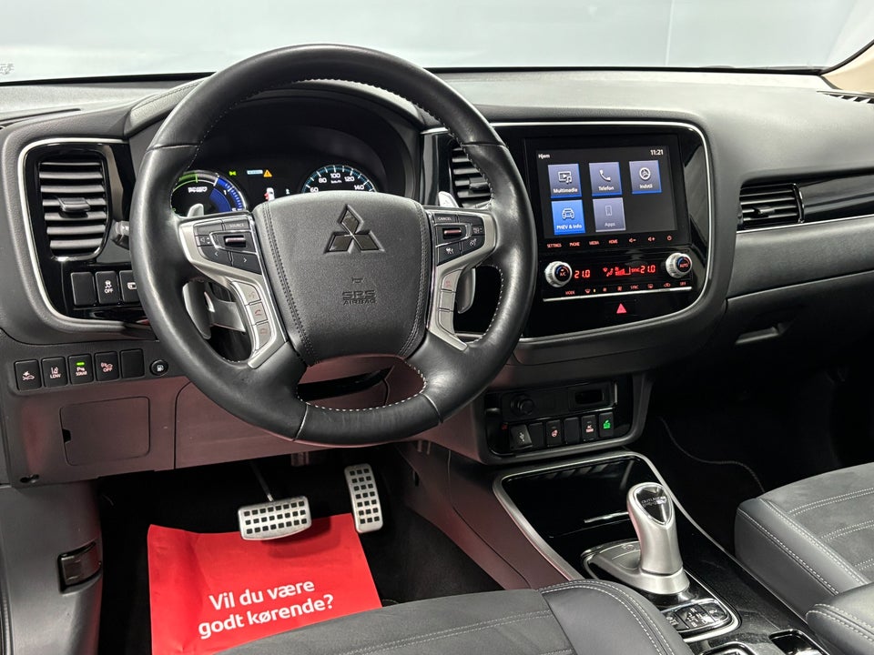 Mitsubishi Outlander 2,4 PHEV Intense CVT 4WD 5d
