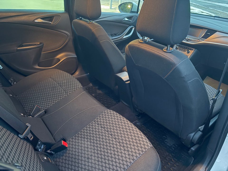 Opel Astra 1,0 T 105 Enjoy Sports Tourer 5d