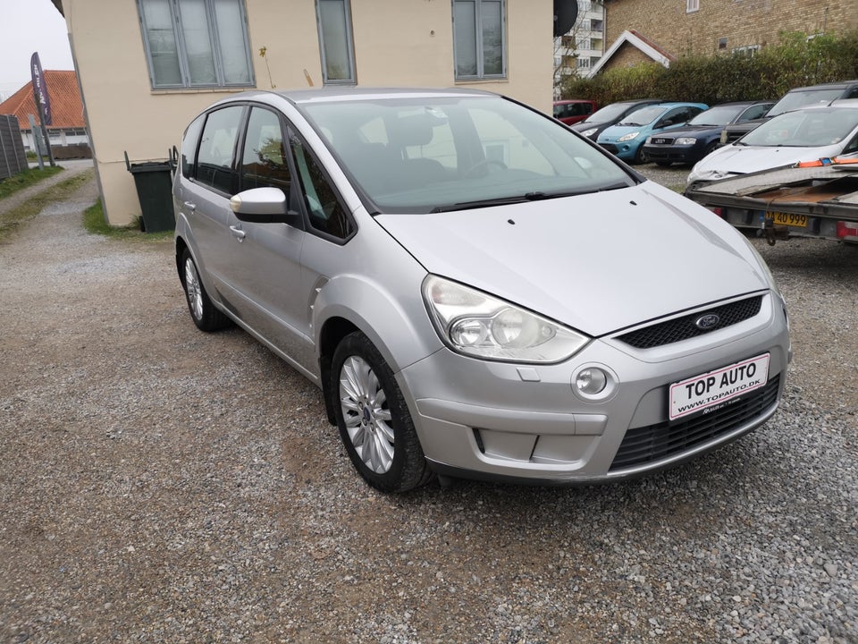 Ford S-MAX 2,0 Trend 7prs 5d