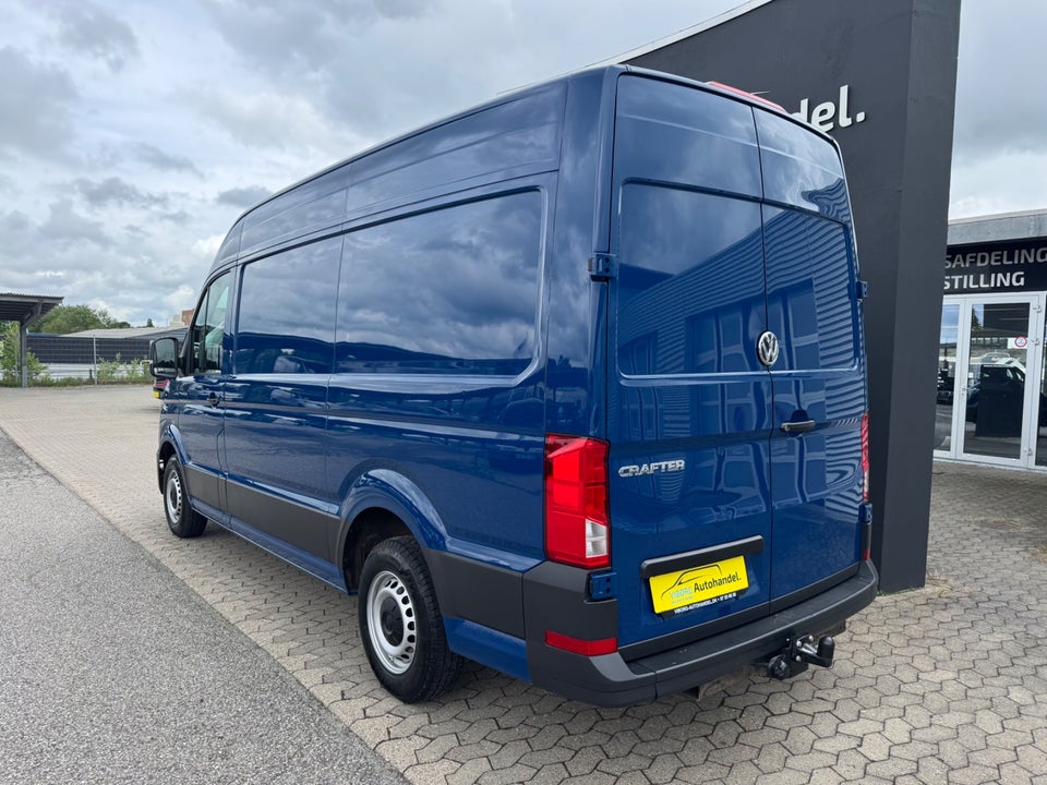 VW Crafter 35 2,0 TDi 140 Kassevogn L3H3 aut.
