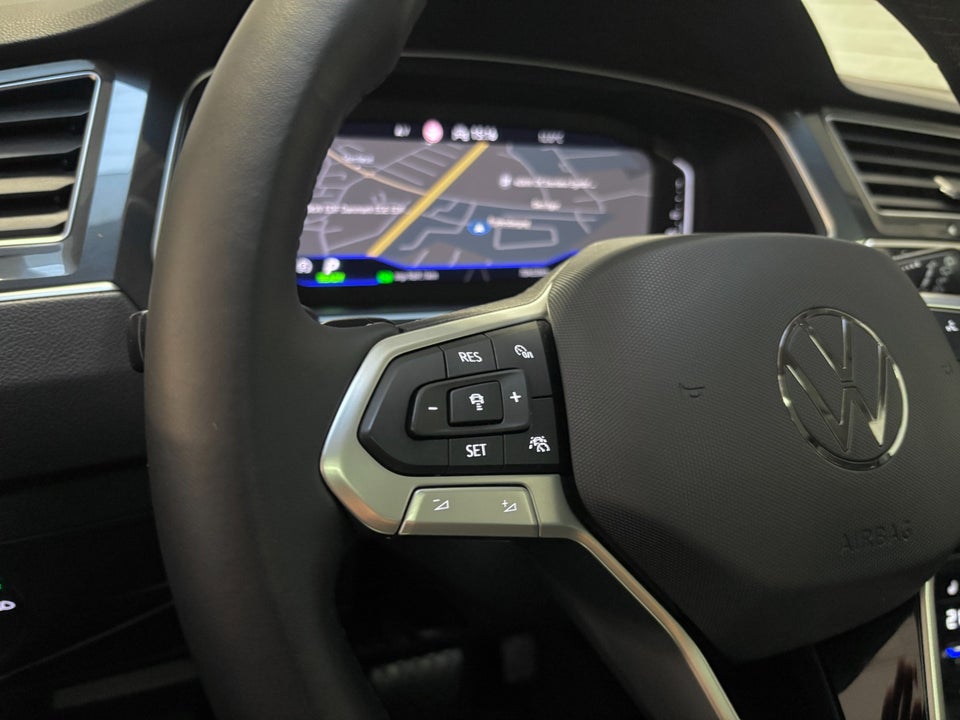 VW Tiguan 1,4 eHybrid Elegance DSG 5d