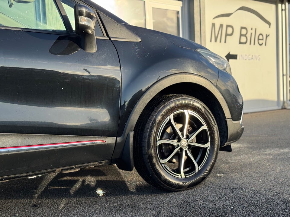 Renault Captur 0,9 TCe 90 Expression 5d