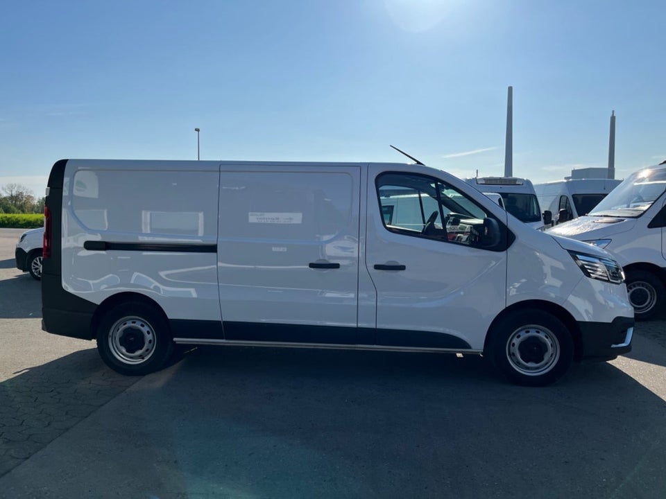 Renault Trafic 2,0 dCi 130 L2H1 Tekno