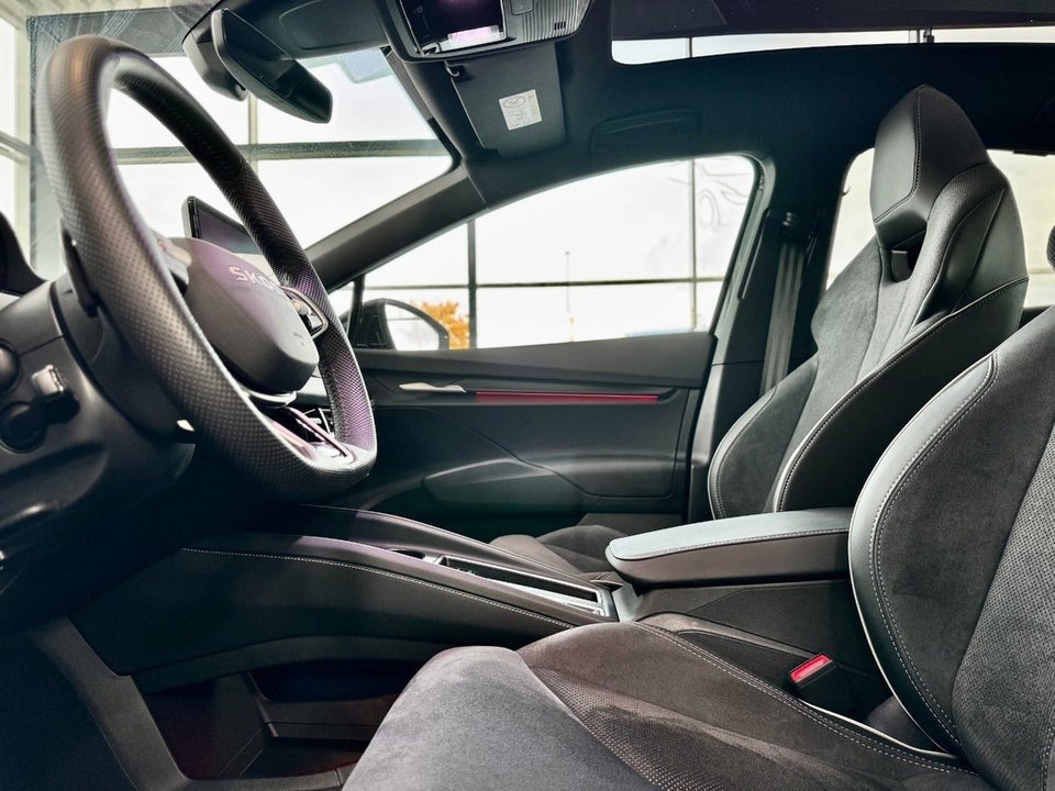 Skoda Enyaq 85 iV Sportline Maxx Coupé 5d
