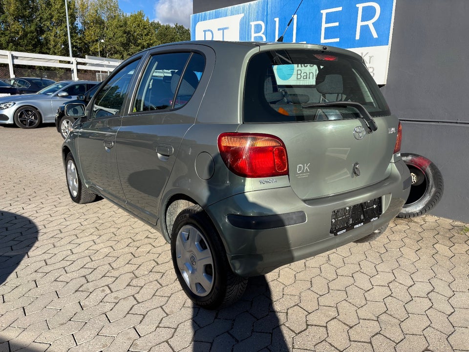 Toyota Yaris 1,0 Sol MMT 3d