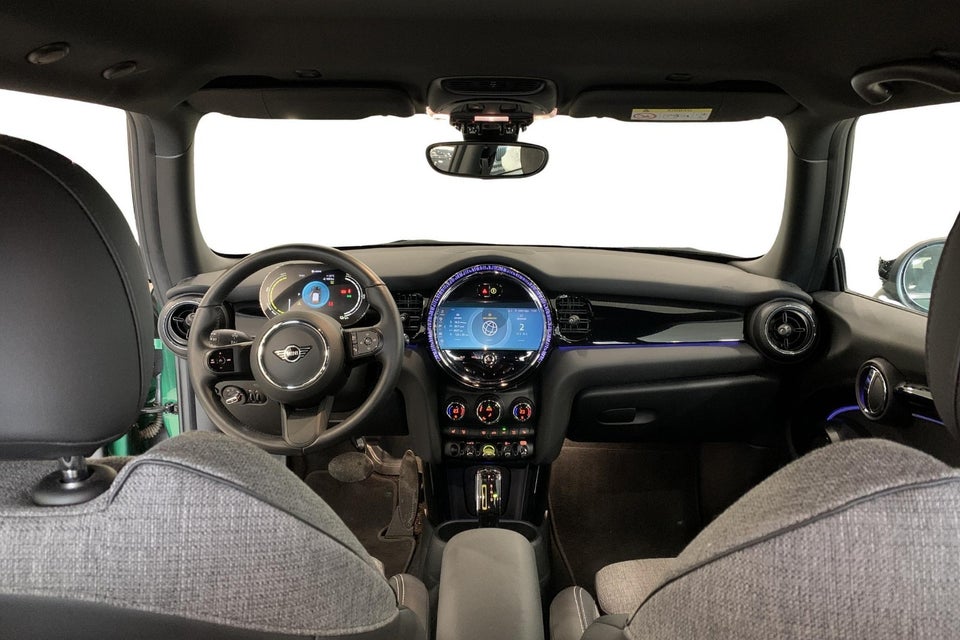 MINI Cooper SE Classic Trim 3d