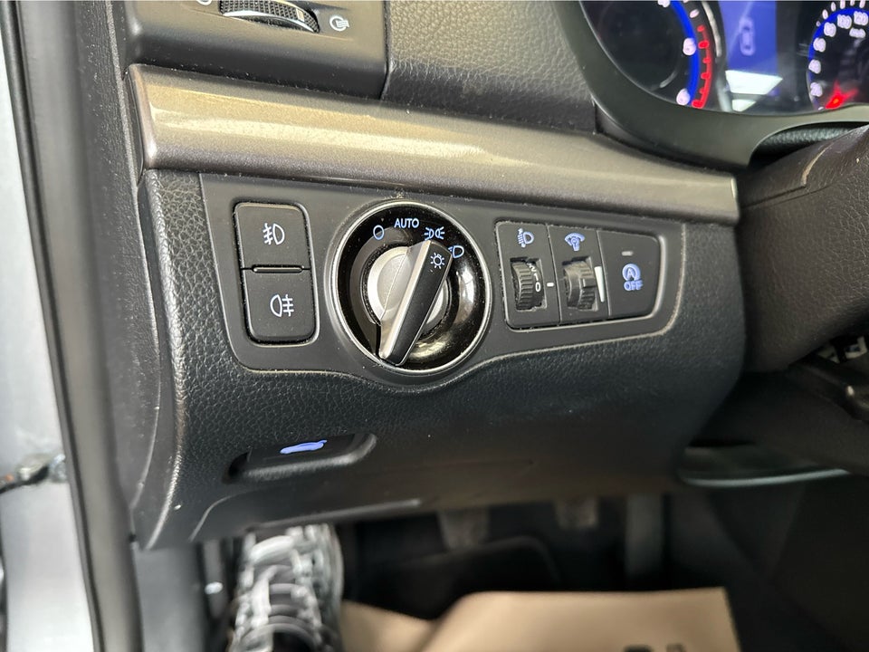 Hyundai i40 1,7 CRDi 115 Comfort 4d