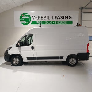 Peugeot Boxer 335, modelår 2022, 37,000 km