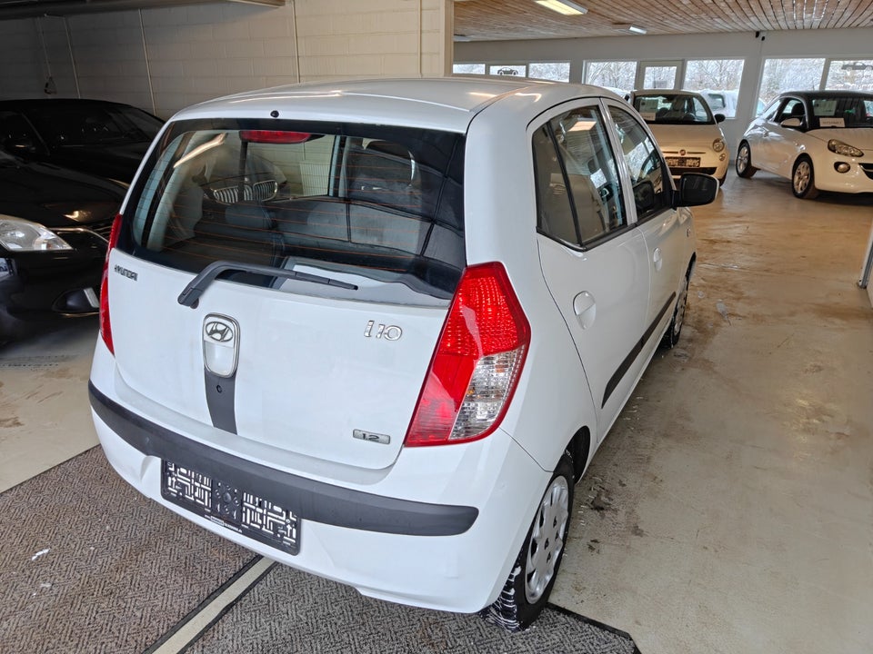 Hyundai i10 1,1 Comfort 5d