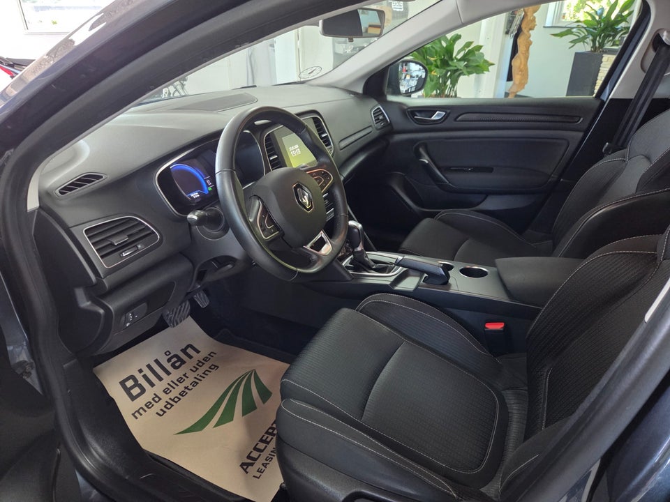Renault Megane IV 1,3 TCe 140 Zen Sport Tourer EDC 5d
