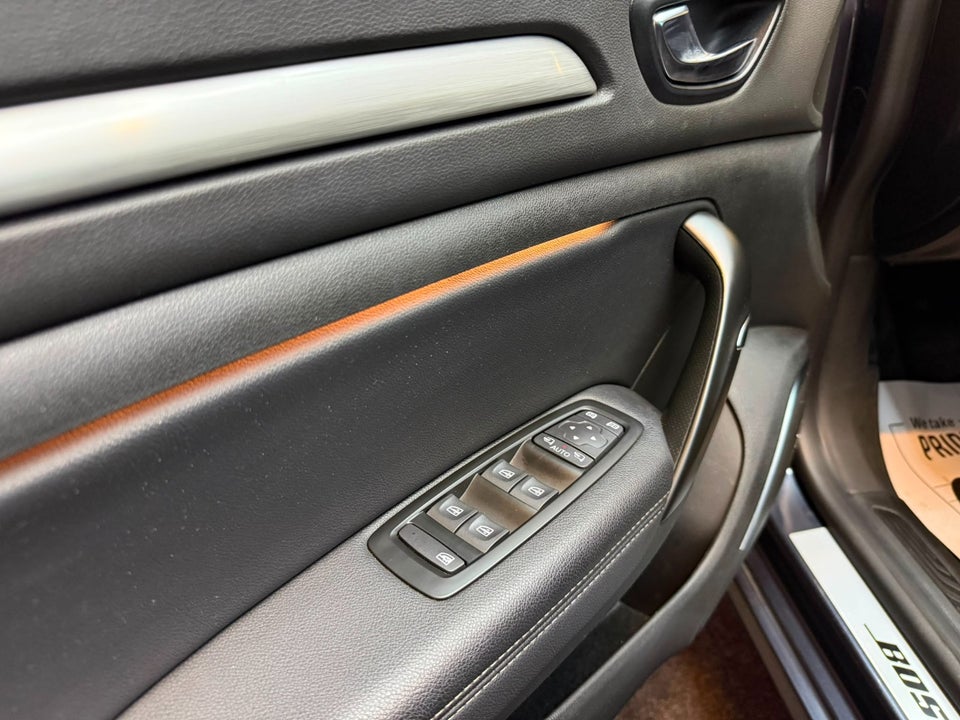Renault Megane IV 1,2 TCe 130 Bose Edition Sport Tourer EDC 5d