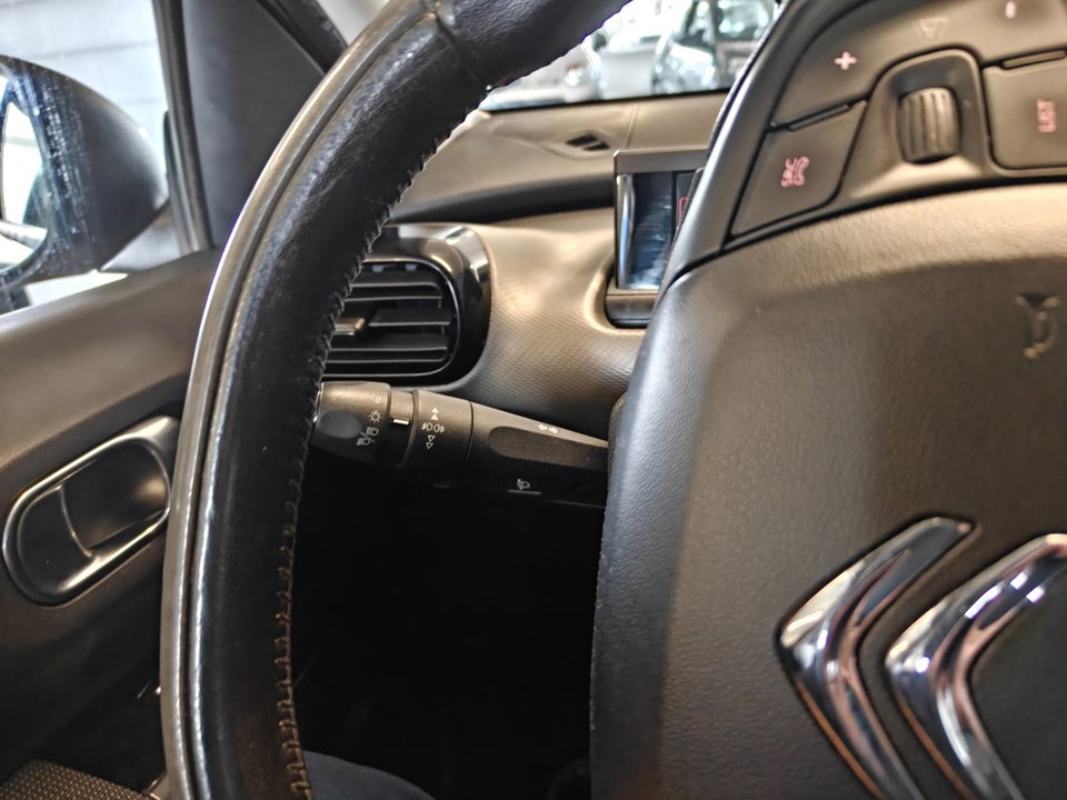 Citroën C4 Cactus 1,6 BlueHDi 100 Cool Comfort 5d