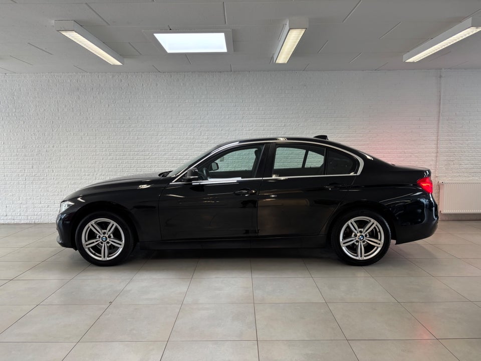 BMW 320d 2,0 Sport Line aut. 4d