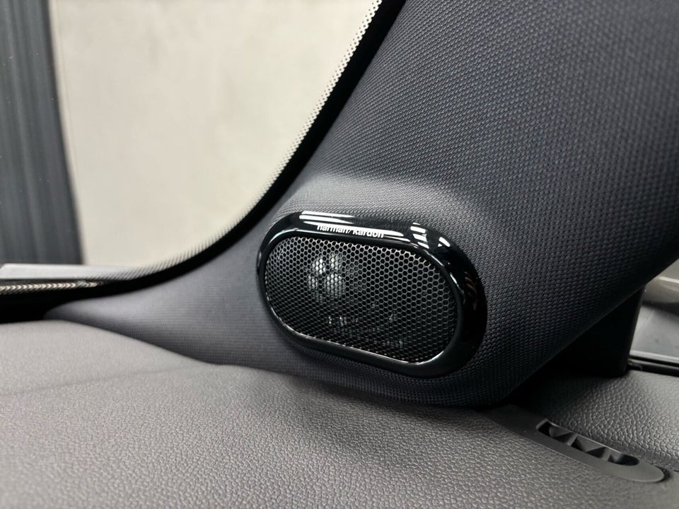 MINI Cooper SE Maximise 3d