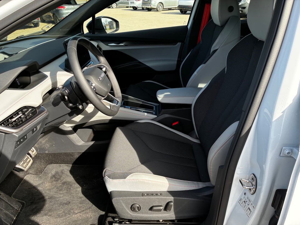 Skoda Elroq 85 iV First Edition 5d