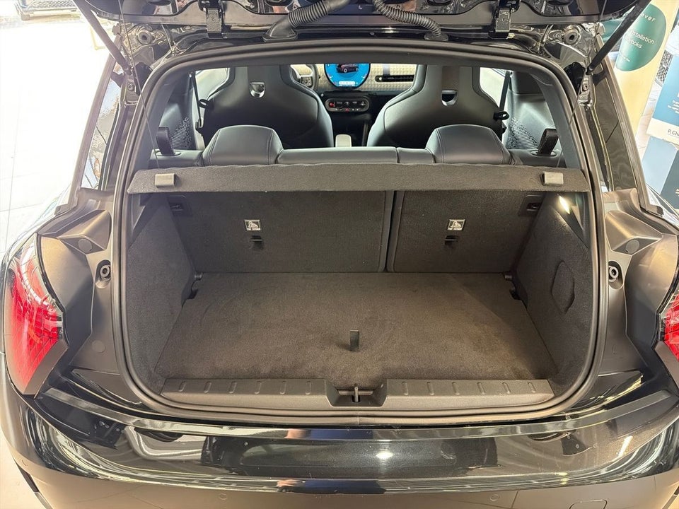 MINI Cooper SE Favoured Trim XL 3d