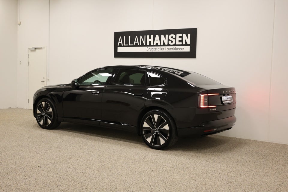 Volvo ES90 Extended Range Plus 4d