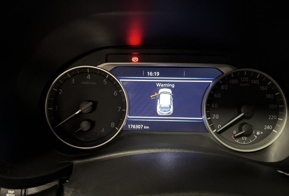 Nissan Juke 1,0 Dig-T 117 N-Connecta DCT 5d