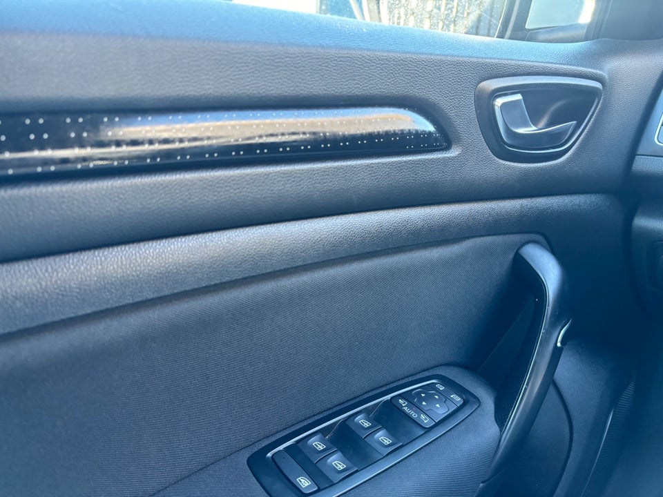 Renault Megane IV 1,2 TCe 100 Zen 5d