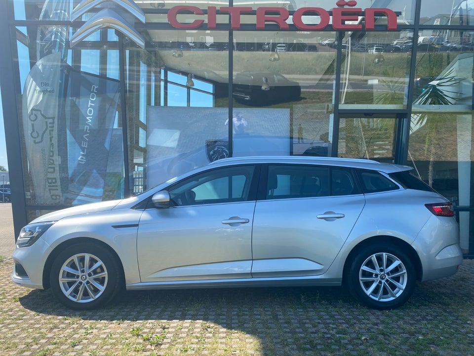 Renault Megane IV 1,3 TCe 140 Bose Edition Sport Tourer EDC 5d