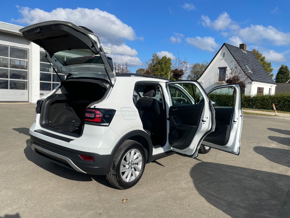 VW T-Cross 1,0 TSi 115 Life DSG 5d