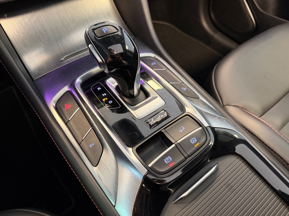 MG EHS 1,5 PHEV Luxury 5d