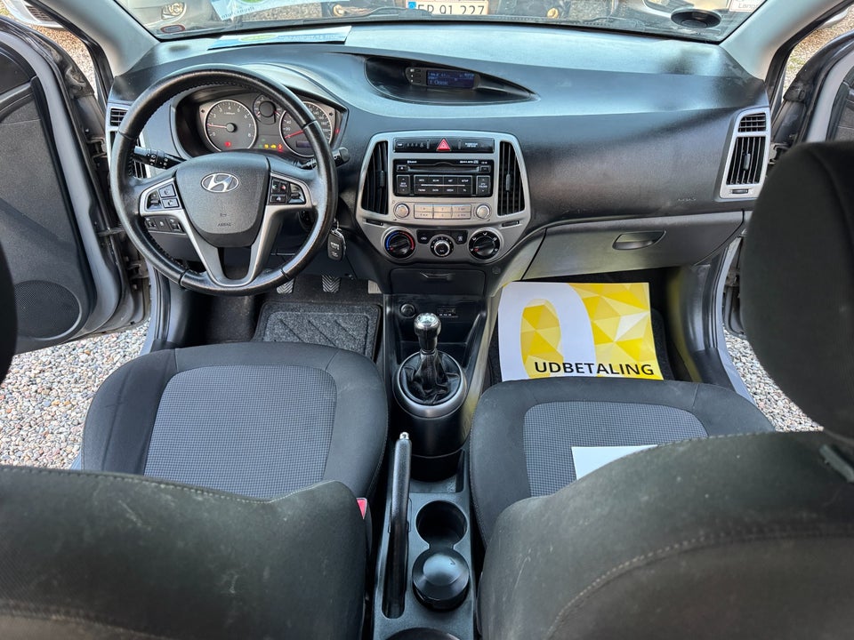 Hyundai i20 1,25 Classic XTR 5d