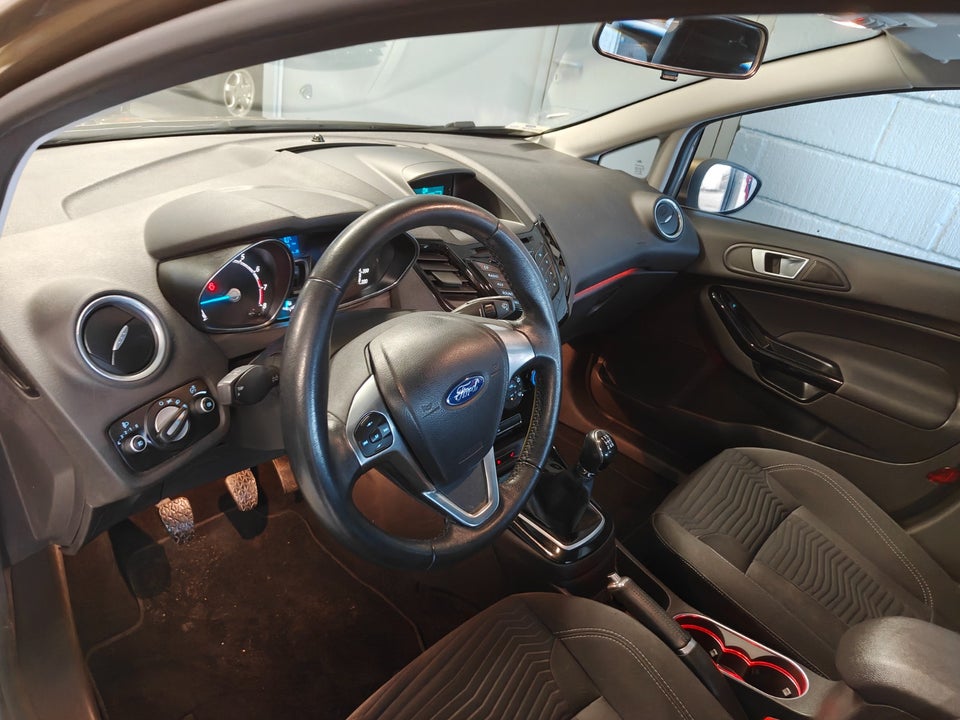 Ford Fiesta 1,0 SCTi 100 Titanium 5d