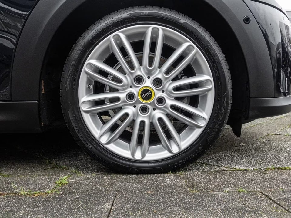 MINI Cooper SE Maximise 3d