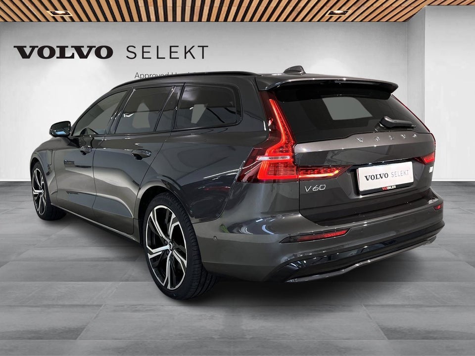 Volvo V60 2,0 T6 ReCharge Ultimate Dark aut. AWD 5d