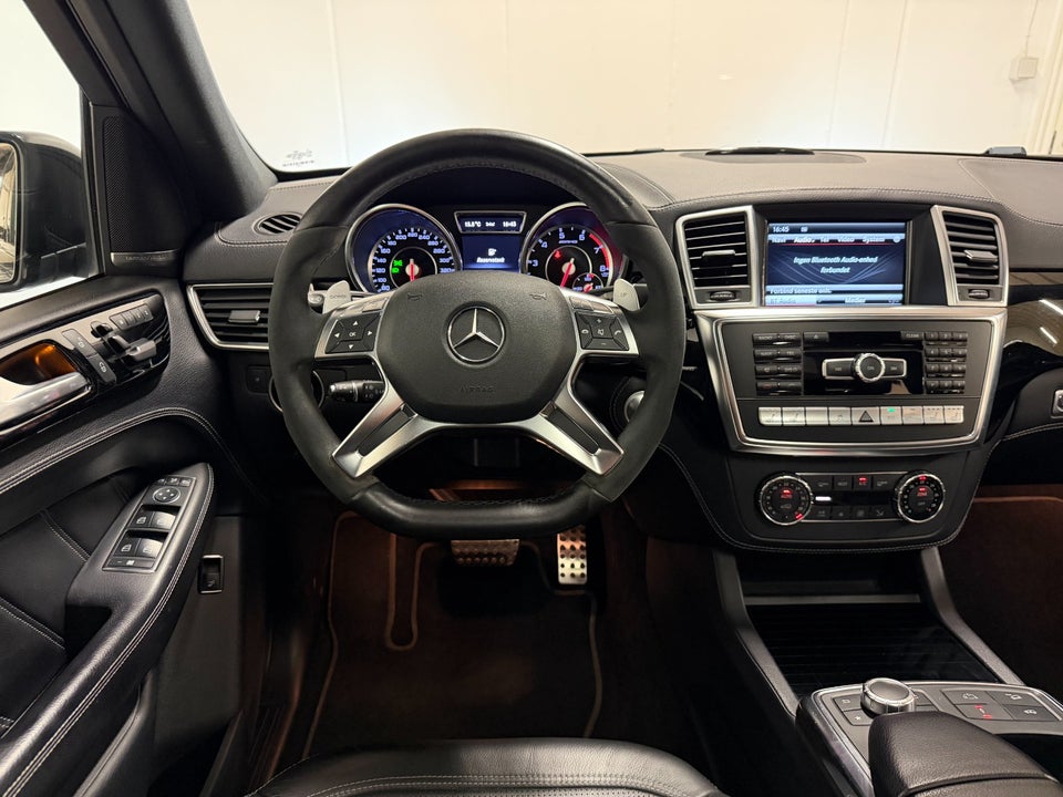 Mercedes ML63 5,5 AMG Performance aut. Van 5d