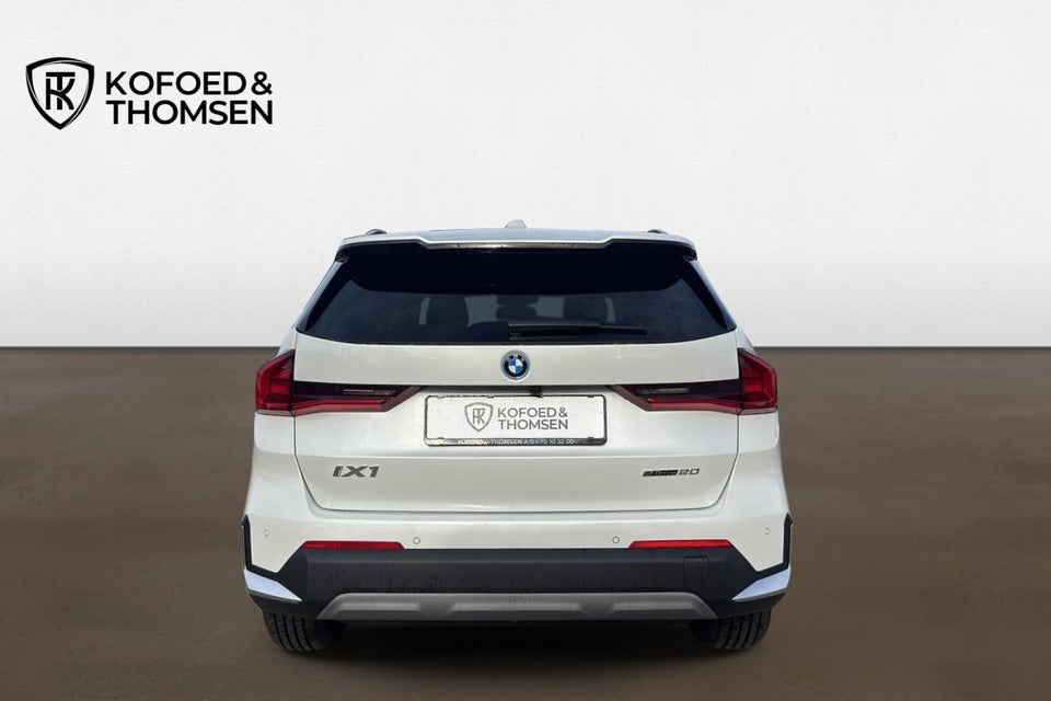 BMW iX1 eDrive20 X-Line 5d