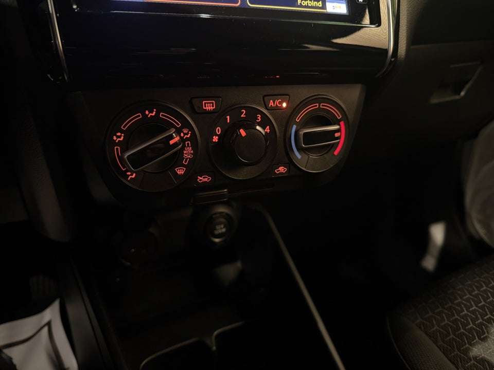 Suzuki Swift 1,2 Dualjet mHybrid Action 5d