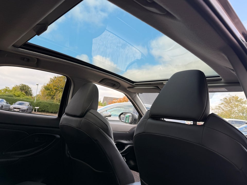 Toyota Yaris Cross 1,5 Hybrid Elegant e-CVT 5d