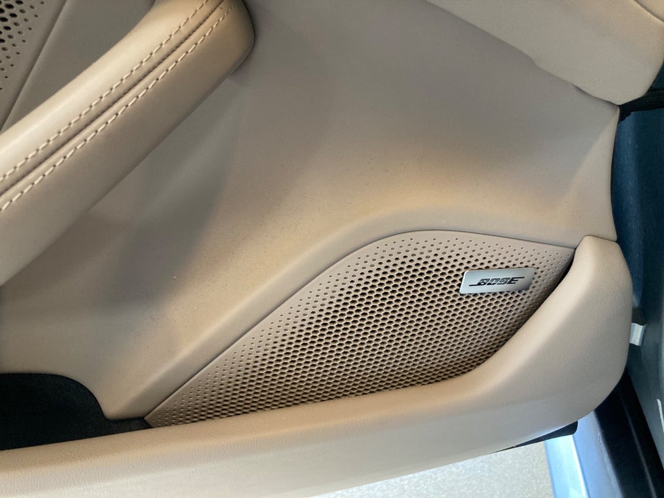 Porsche Taycan Turbo Performance+ 4d