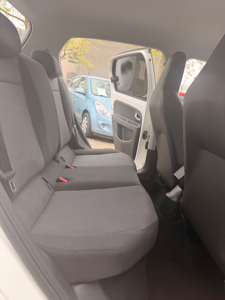 VW Up! 1,0 60 Move Up! BMT 5d