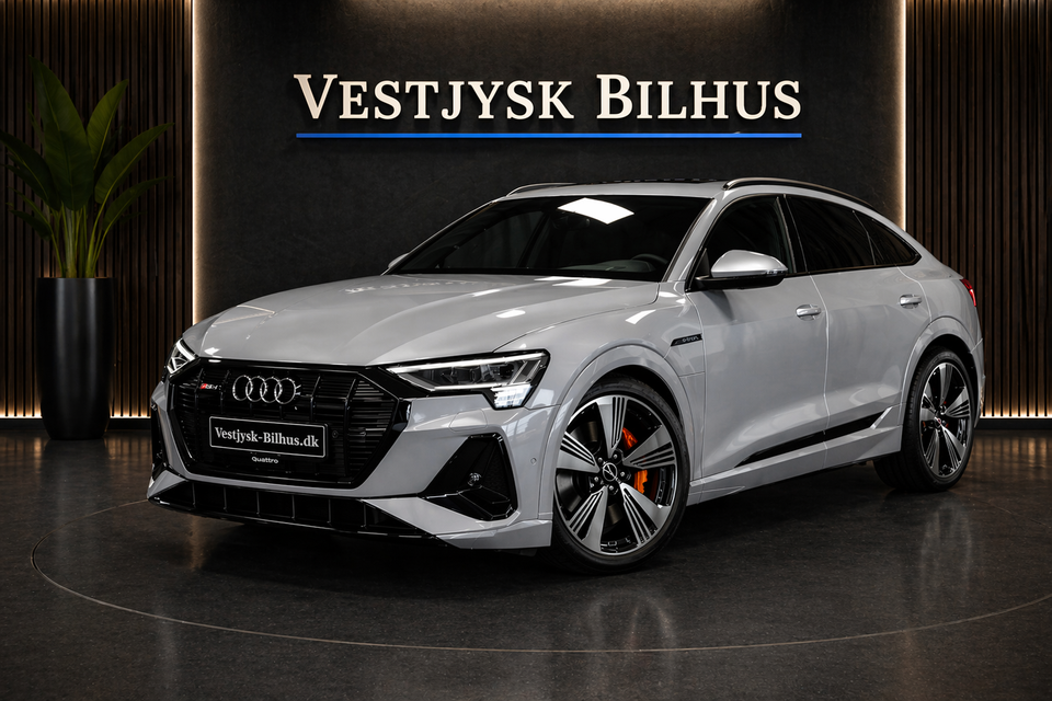 Audi e-tron 55 S-line Sportback quattro 5d