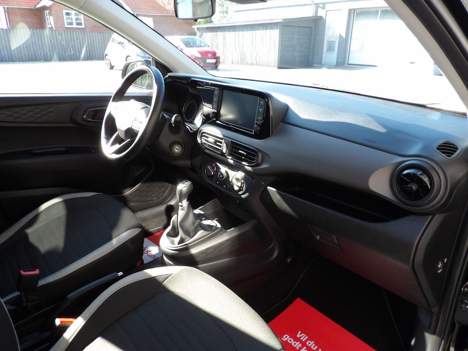 Hyundai i10 1,0 MPi Essential 5d