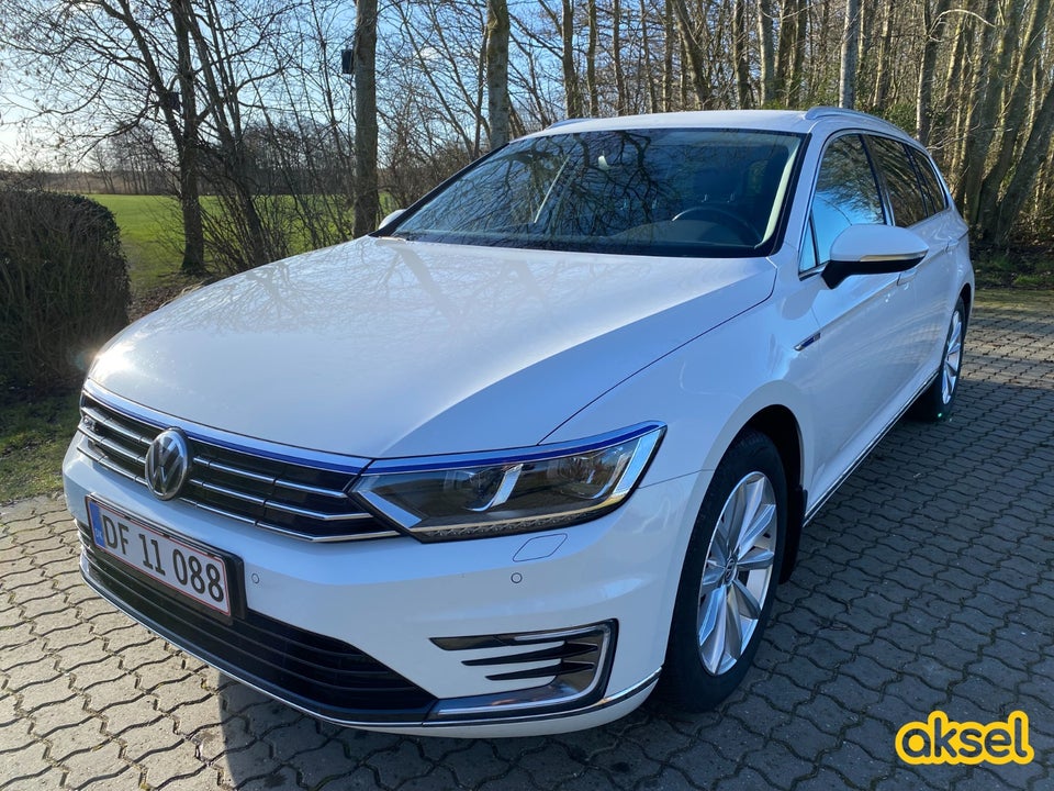 VW Passat 1,4 GTE Variant DSG 5d