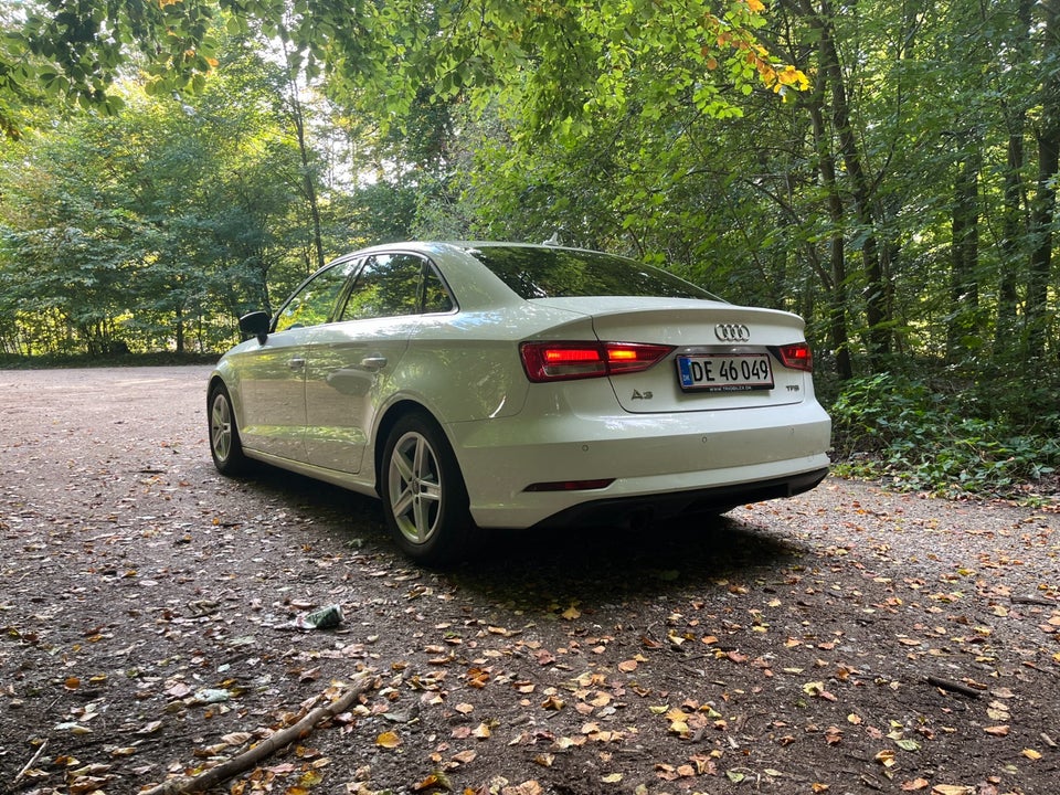 Audi A3 1,0 TFSi 116 S-tr. 4d