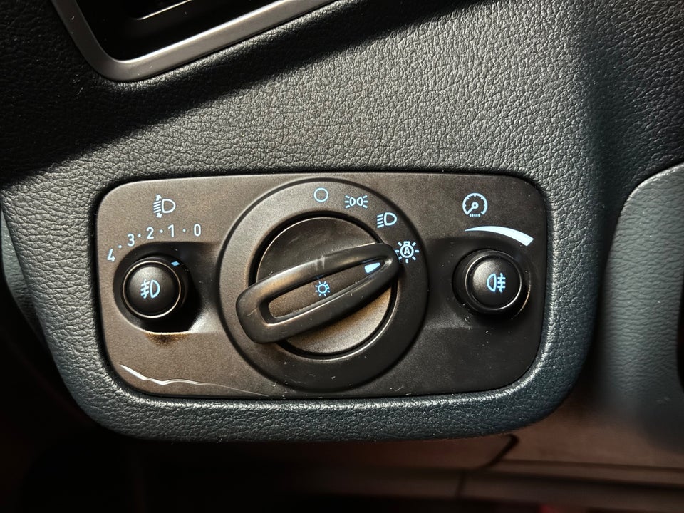 Ford C-MAX 1,6 TDCi 115 Titanium 5d