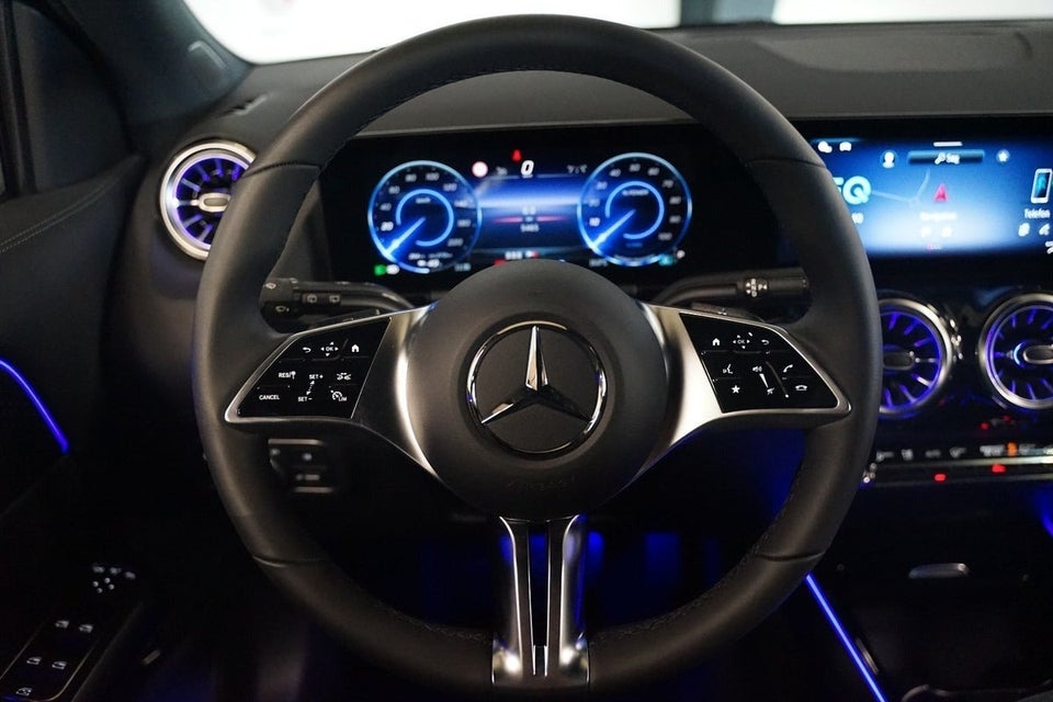 Mercedes EQA250 Progressive Advance Plus 5d