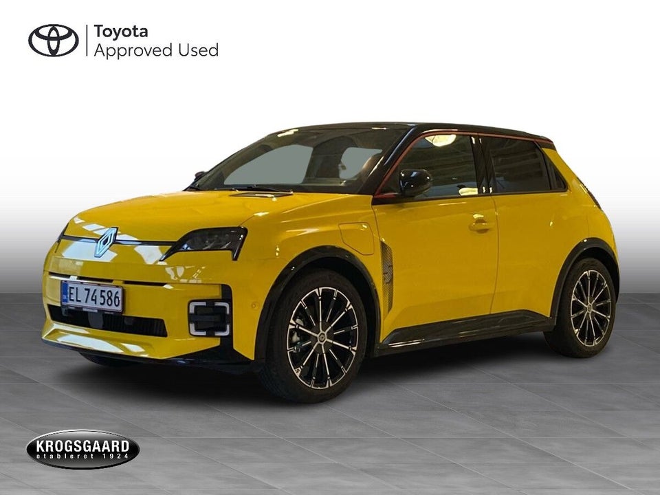 Renault 5 E-Tech 52 Iconic 5d