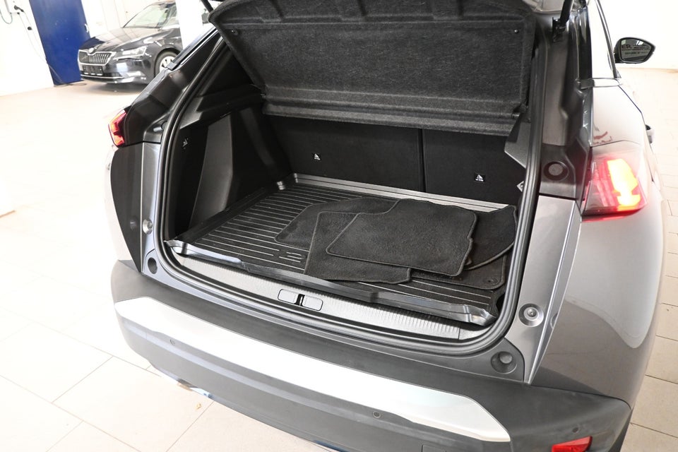 Peugeot 2008 1,2 PureTech 130 GT EAT8 5d