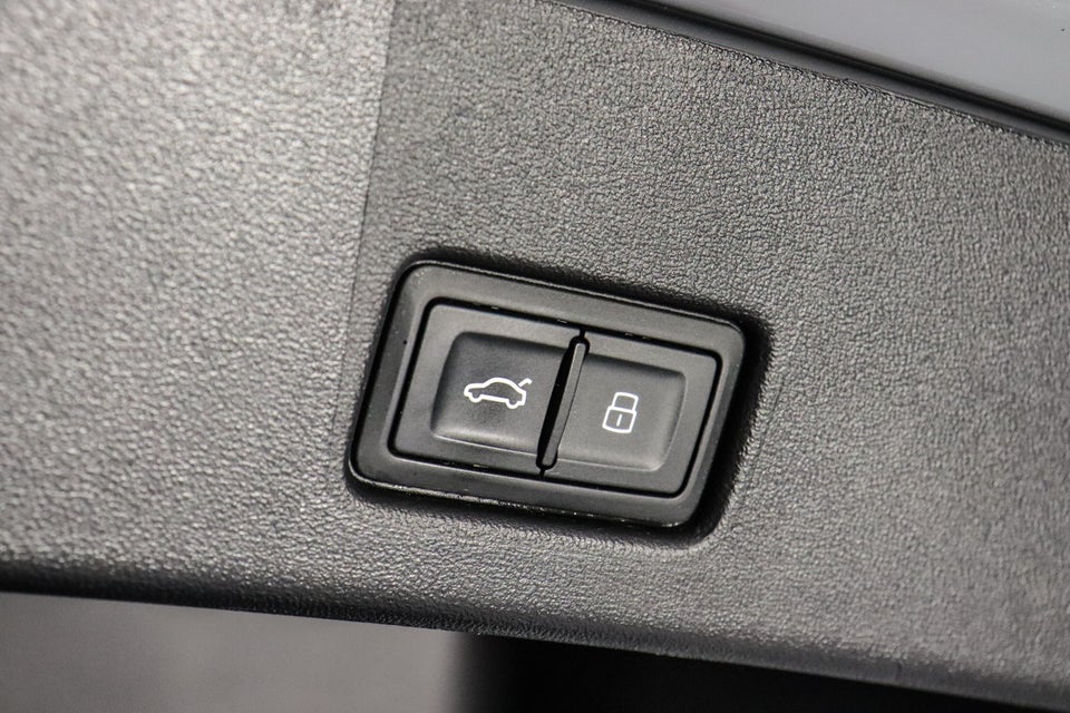 Audi Q4 e-tron 50 S-line Sportback quattro 5d