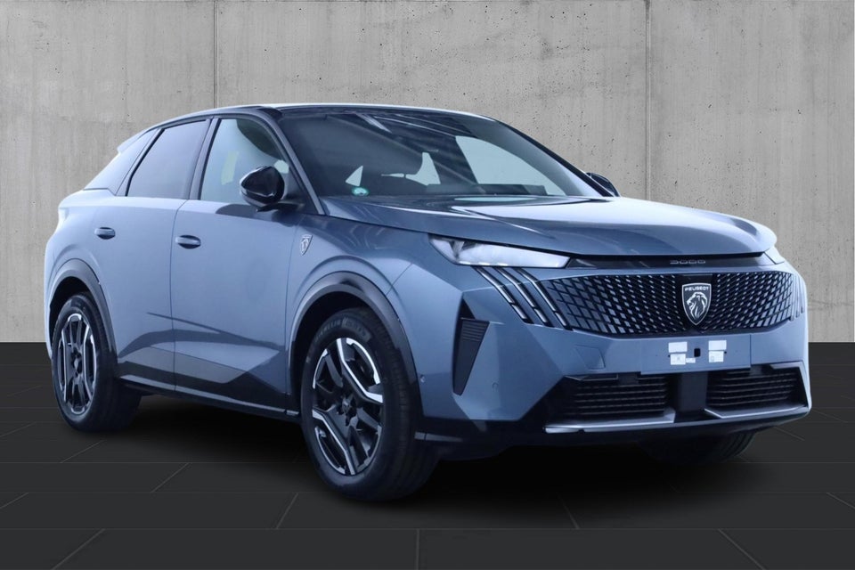 Peugeot e-3008 77 GT 5d