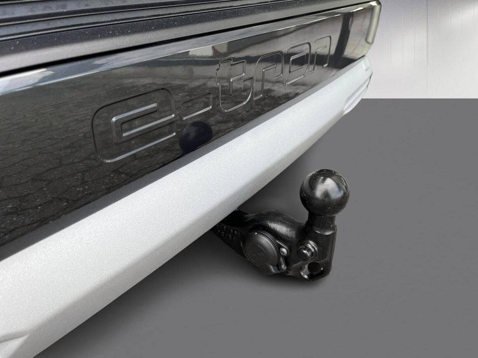 Audi Q4 e-tron 45 Progress quattro 5d