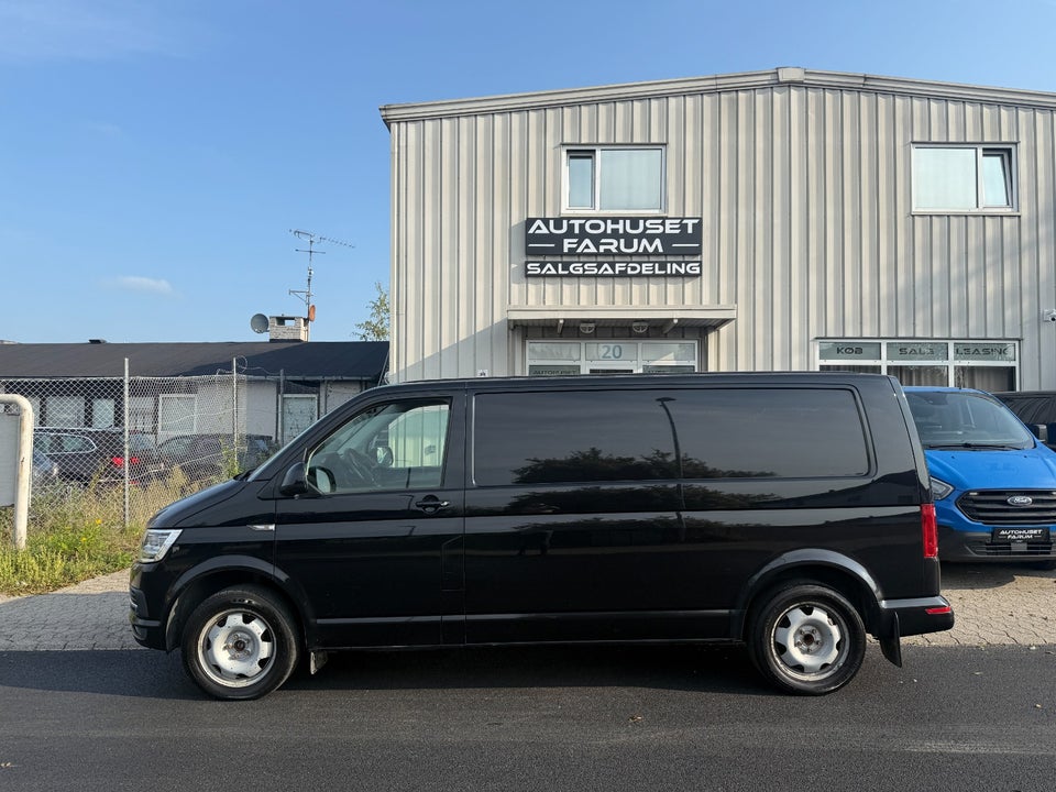 VW Transporter 2,0 TDi 204 Kassevogn DSG lang